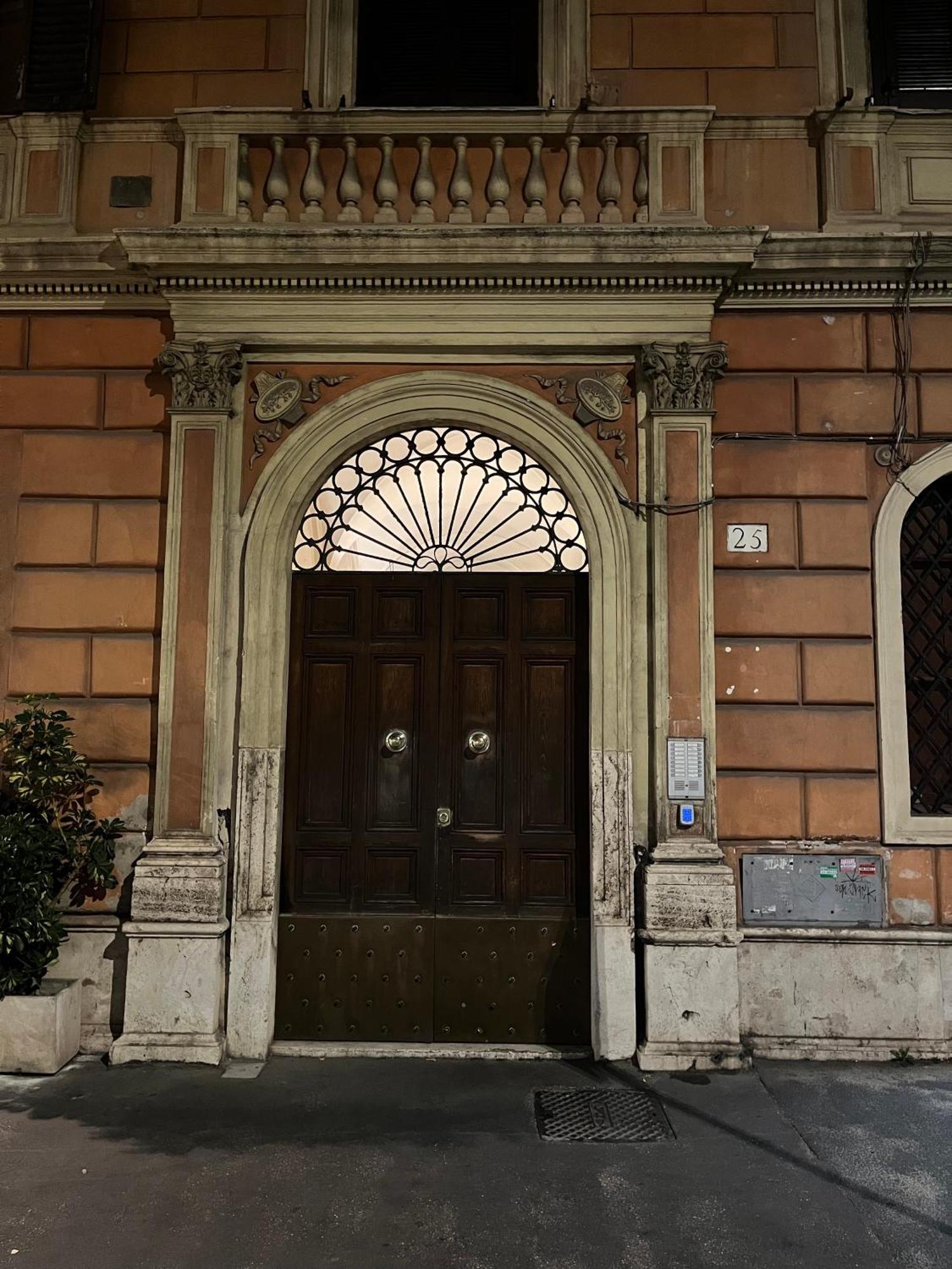 Domus Giovanna Рим Экстерьер фото